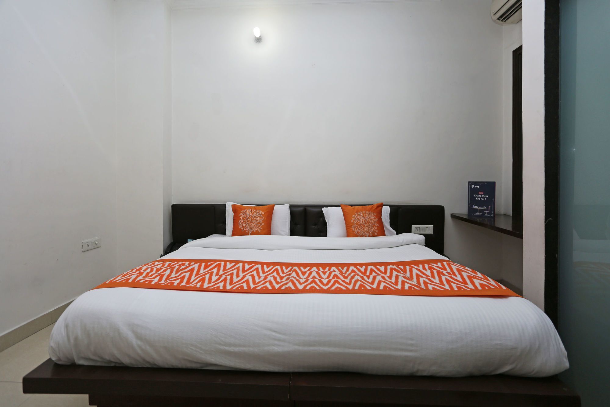 Collection O Sector 5 Ghaziabad Hotel Bagian luar foto
